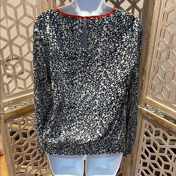 🎉HOST PICK 11.2025🎉Michael Kors Leaf-Print Crepe Top Size Small - Picture 8 of 10